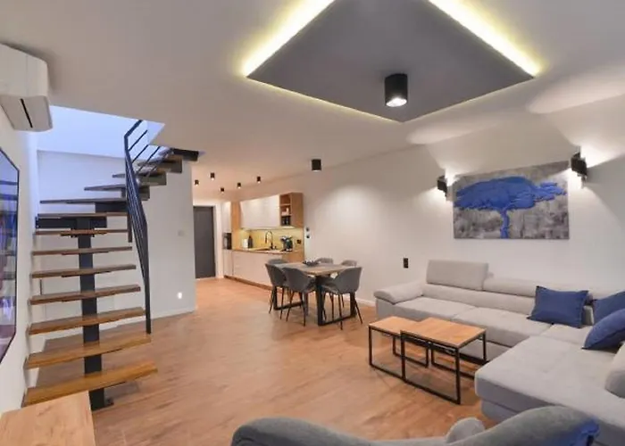 Apartmán Apartament Dla Rodzin Marron 12 Z Sauna, Bawialnia I Widokiem Na Skrzyczne - Dream Apart