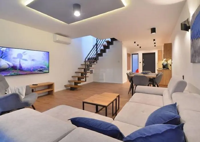 Apartament Dla Rodzin Marron 12 Z Sauna, Bawialnia I Widokiem Na Skrzyczne - Dream Apart